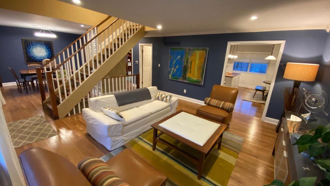 Here It Is! Cool Cape Cod-3 Br-2.5 Bath-12 Guests Casa vacanze Olathe