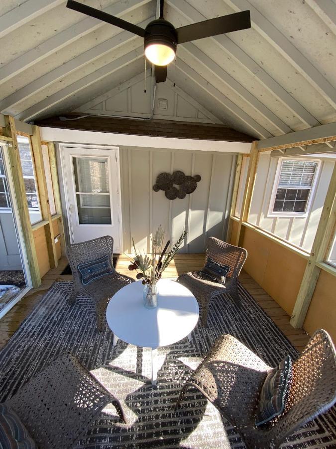 Here It Is! Cool Cape Cod-3 Br-2.5 Bath-12 Guests